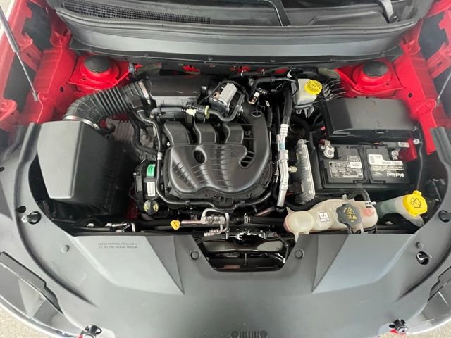 Used 2019 Jeep Cherokee Trailhawk w/ Cold Weather Group image 48