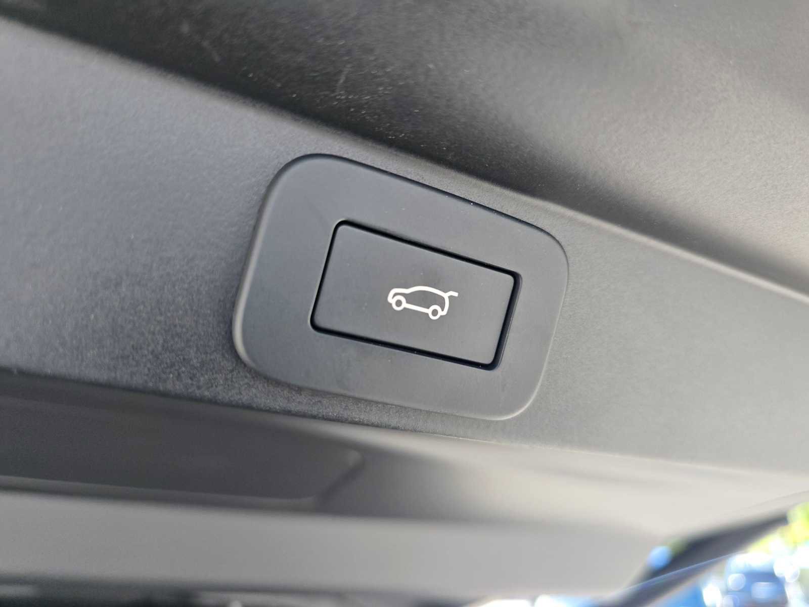 Used 2023 Land Rover Range Rover SE AWD/4WD image 18