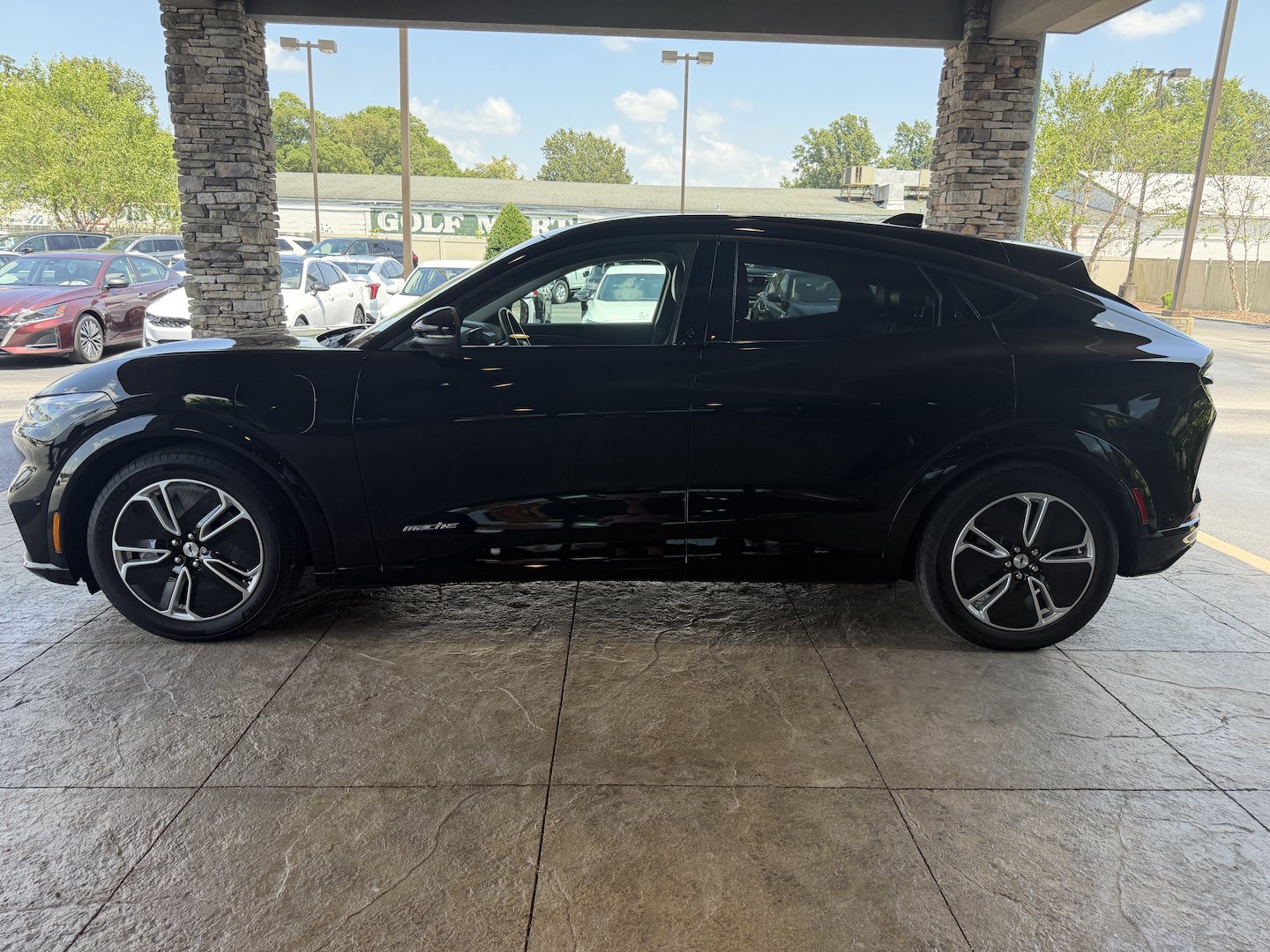 Used 2023 Ford Mustang Mach-E Premium RWD image 10