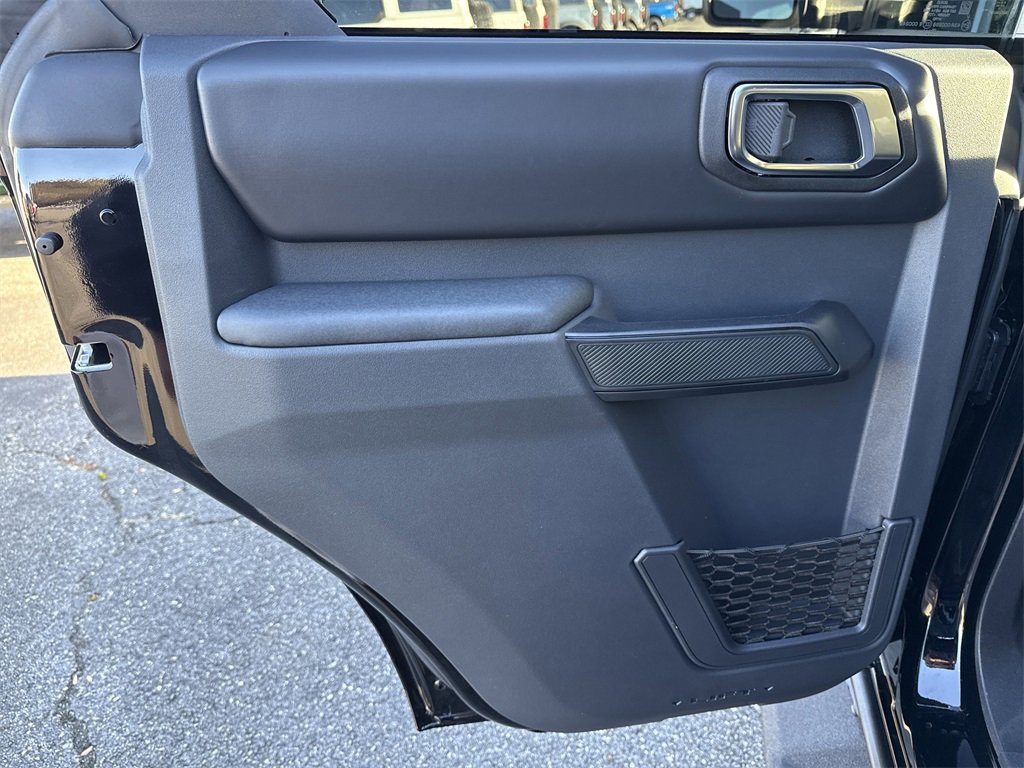 New 2025 Ford Bronco Badlands w/ Sasquatch Package image 24