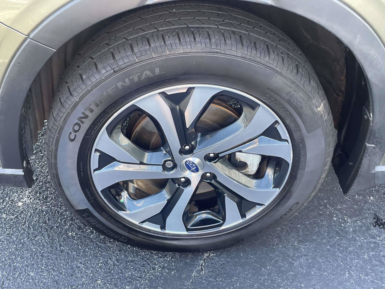 Used 2020 Subaru Outback Touring XT AWD/4WD image 12