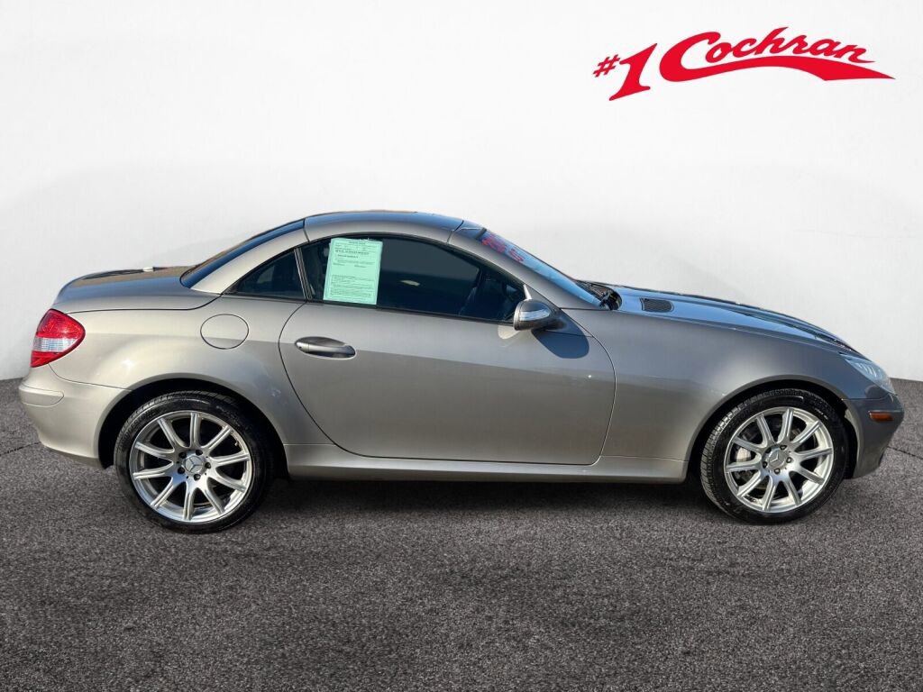 Used 2007 Mercedes-Benz SLK 350 image 8