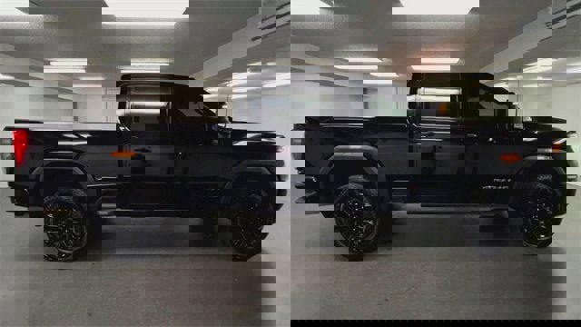 Certified 2024 GMC Sierra 2500 AT4 w/ AT4 Premium Plus Package image 9