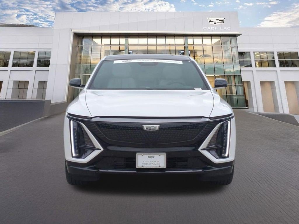 Certified 2024 Cadillac Lyriq Sport AWD/4WD image 2