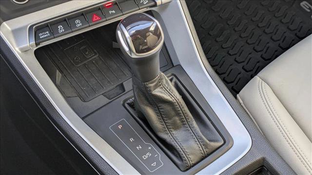 Used 2023 Audi Q3 2.0T Premium Plus w/ Premium Plus Package image 18