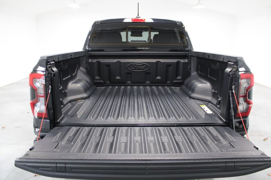 Used 2024 Ford Ranger Lariat w/ FX4 Off-Road Package image 18