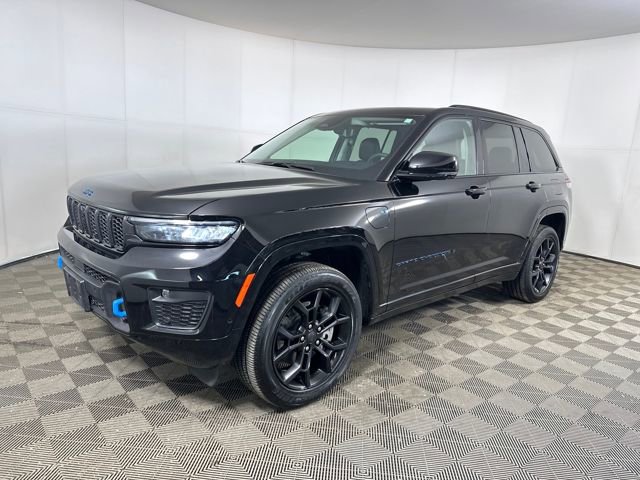 Used 2023 Jeep Grand Cherokee 30th Anniversary image 7