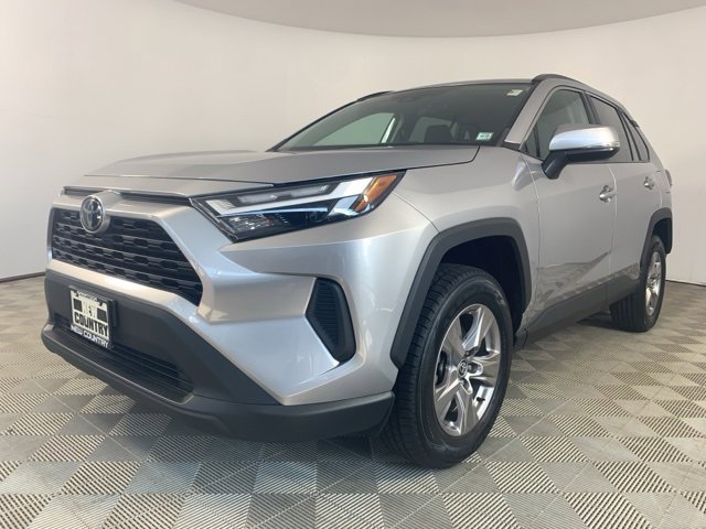 Used 2023 Toyota RAV4 XLE image 3