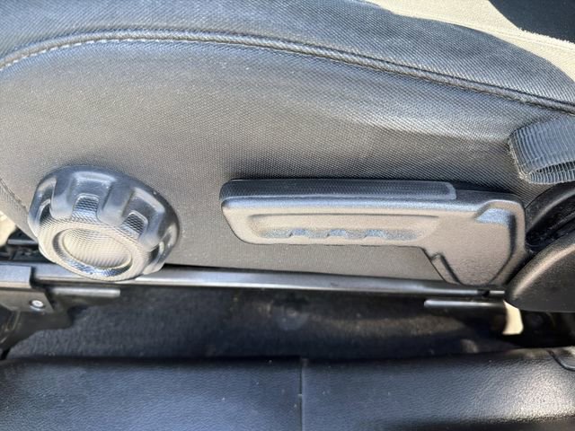 Used 2020 Jeep Wrangler Sport AWD/4WD image 12