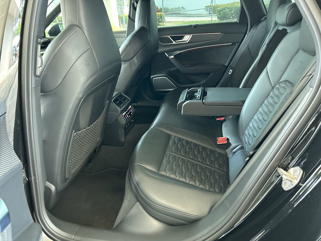 Used 2022 Audi RS 6 w/ Carbon Optic Package image 16