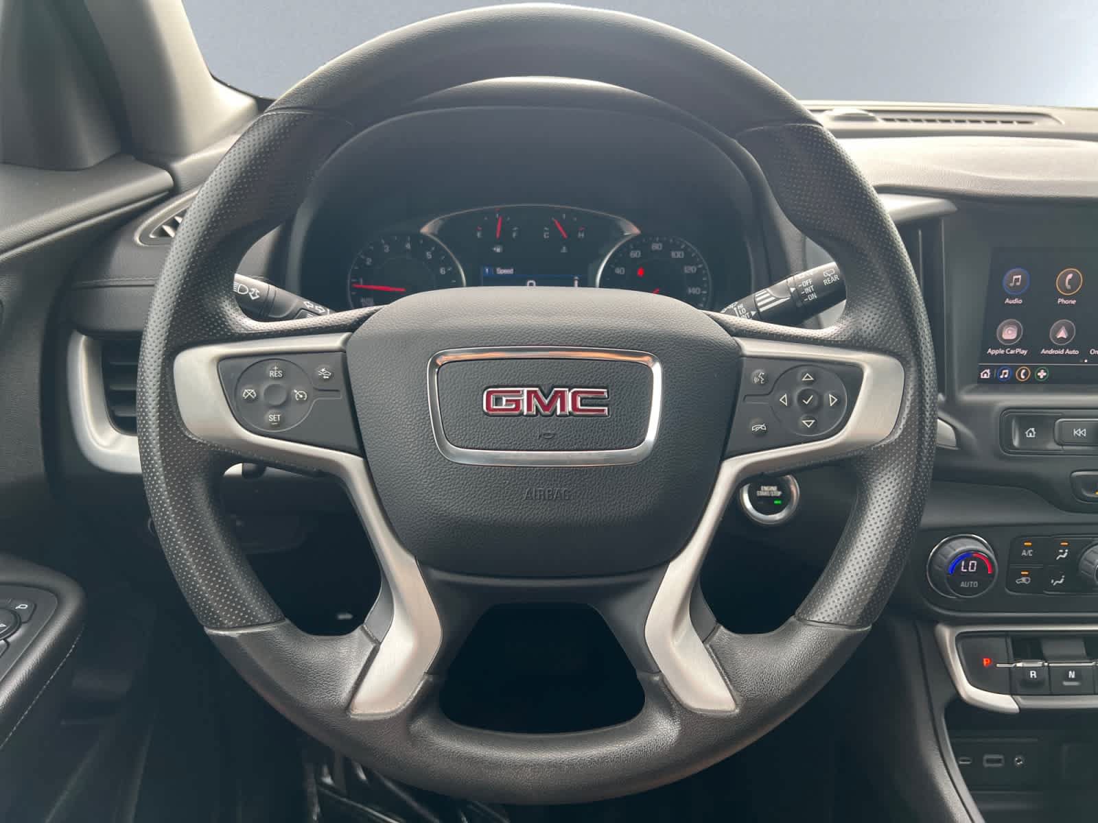 Used 2023 GMC Terrain SLE w/ Driver Convenience Package AWD/4WD image 17