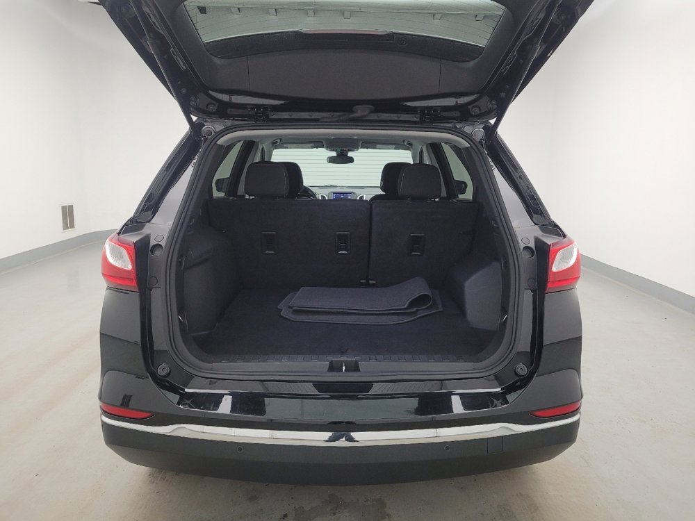 Used 2021 Chevrolet Equinox LT w/ LPO, Cargo Package FWD image 29