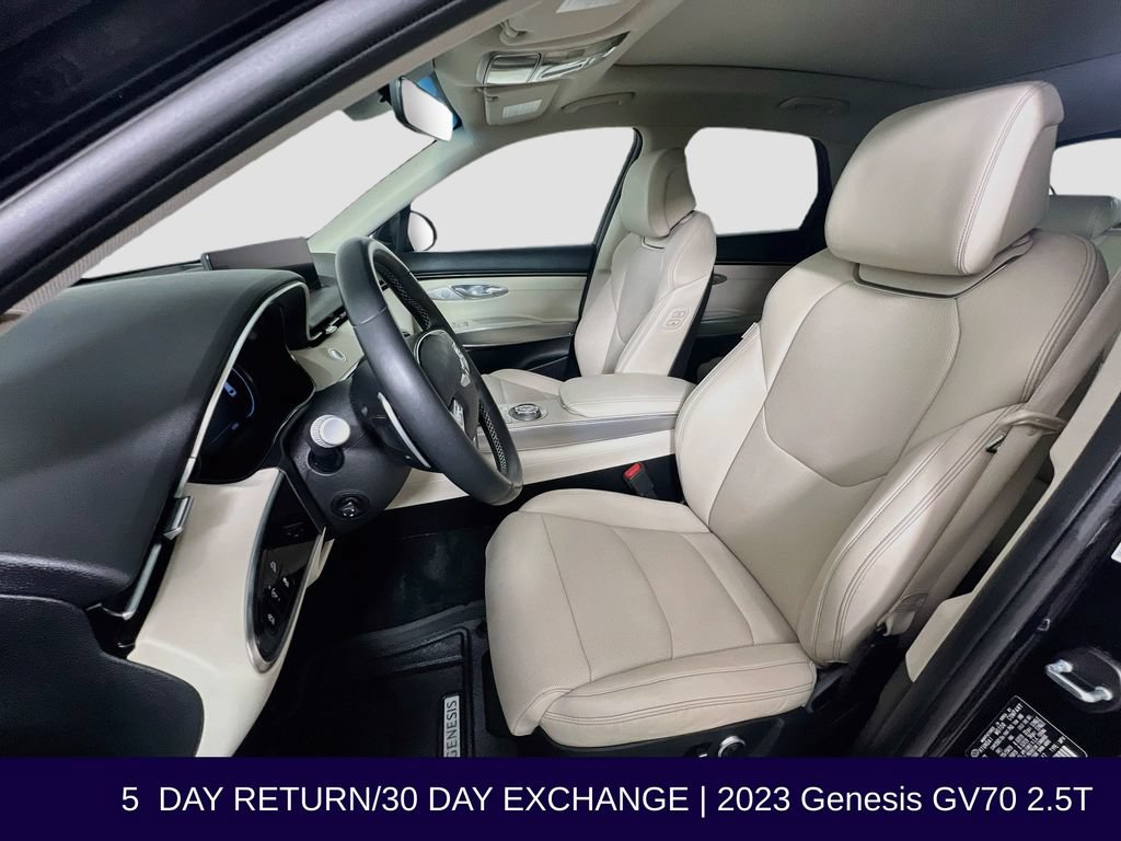 Used 2023 Genesis GV70 2.5T w/ Select Package AWD/4WD image 13