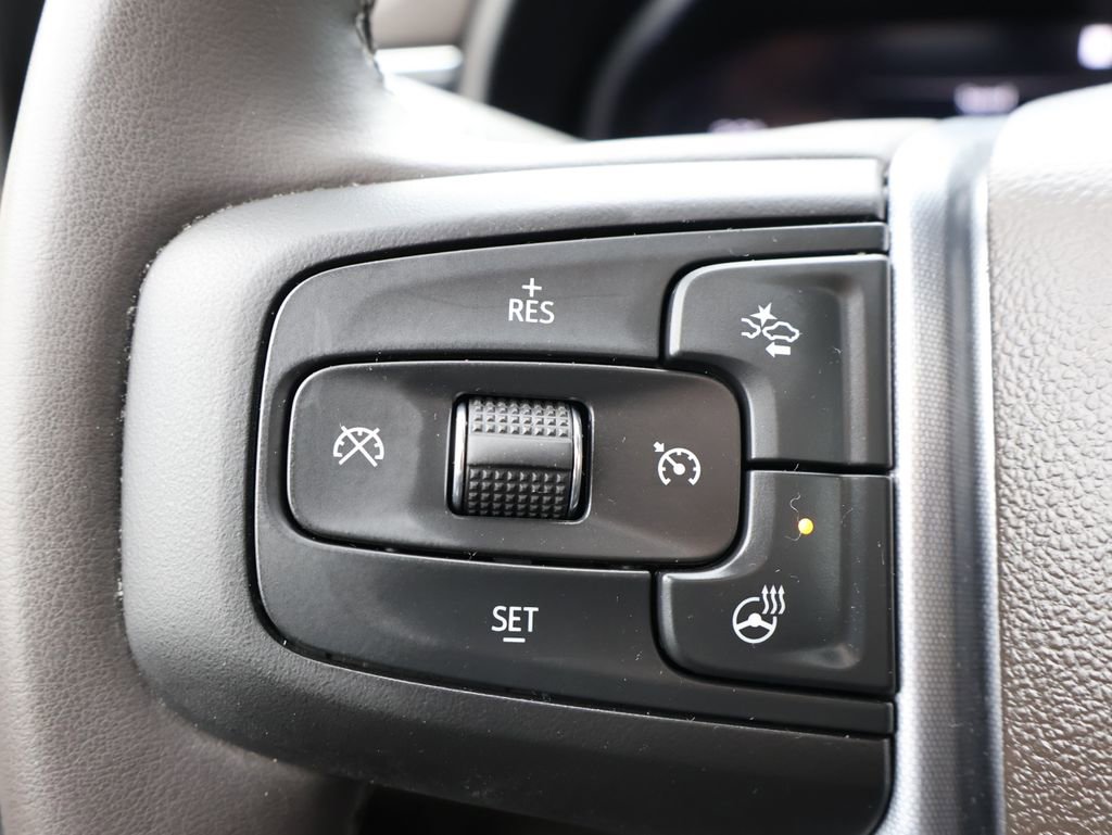 Used 2023 GMC Yukon SLT w/ SLT Premium Package AWD/4WD image 18