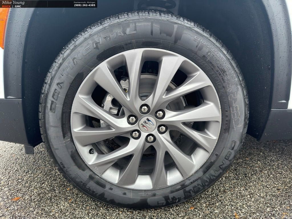 New 2026 Buick Enclave Preferred w/ LPO, Floor Liner Package FWD image 12