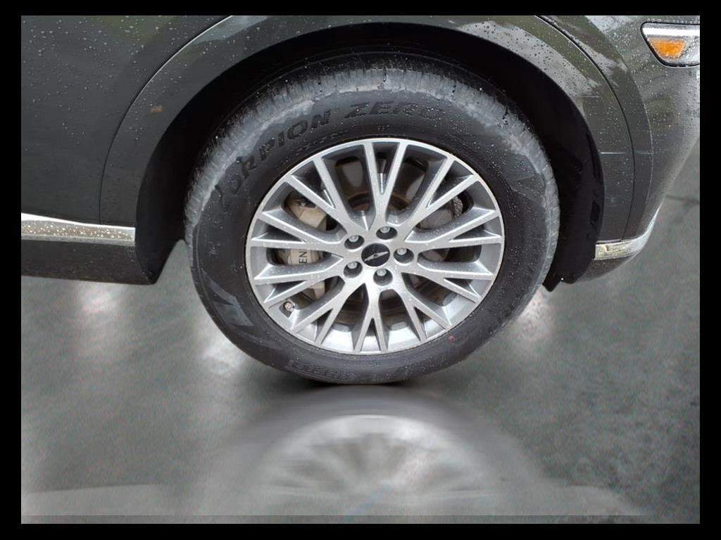 Used 2025 Genesis GV80 2.5T Standard image 10