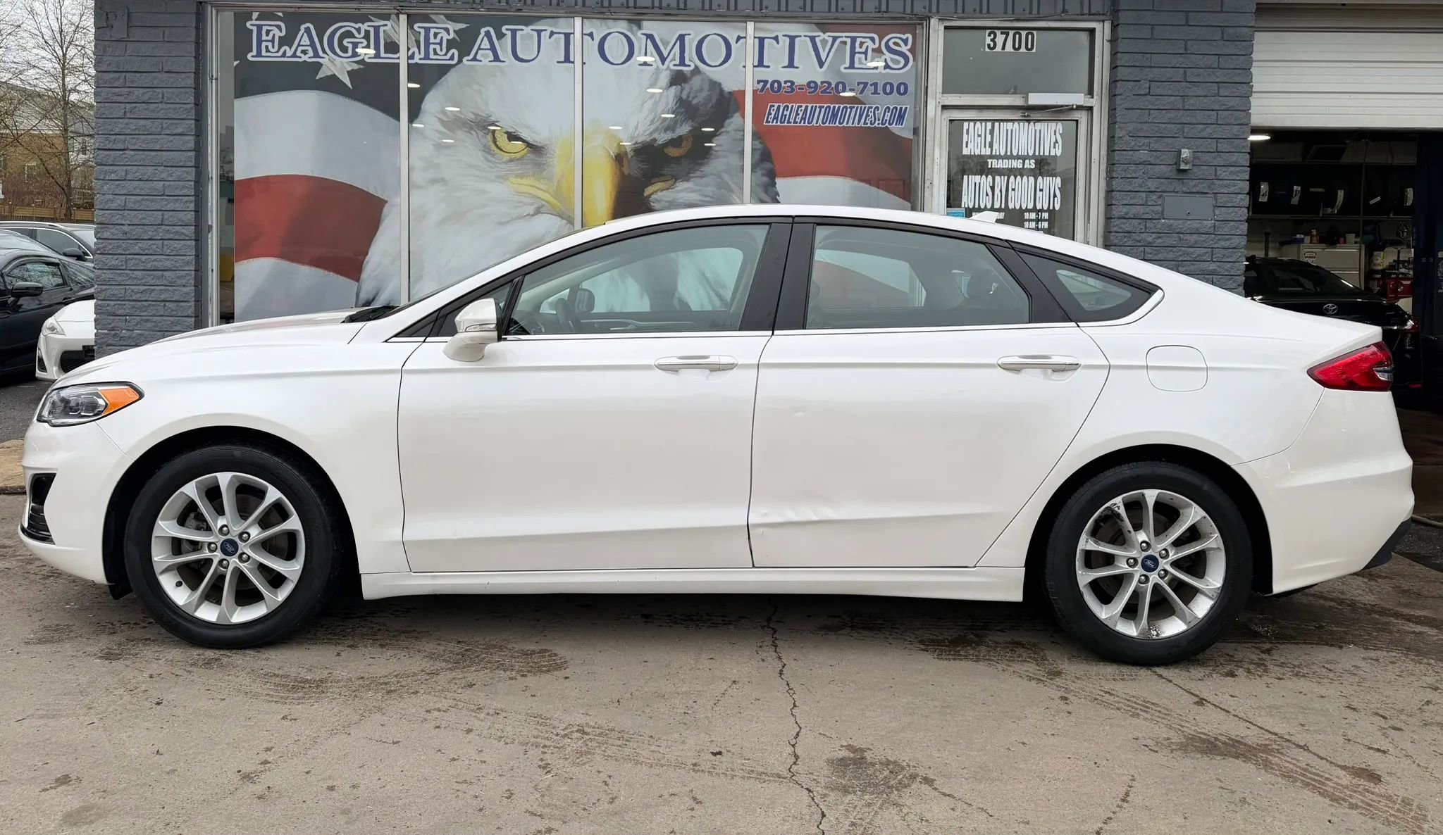 Used 2020 Ford Fusion SEL image 6