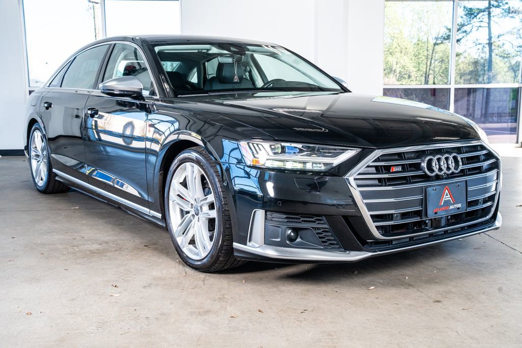 Used 2020 Audi S8 L image 4