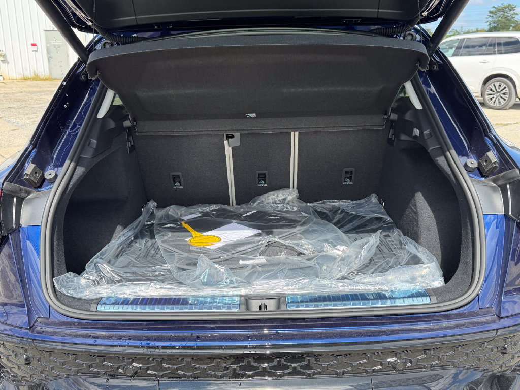 New 2026 Audi Q3 quattro 2.0T AWD/4WD image 15