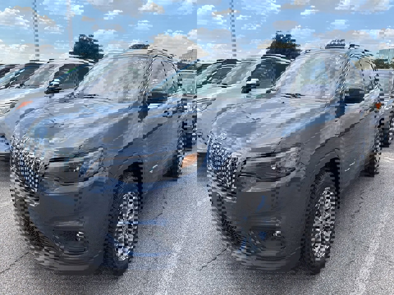 Used 2020 Jeep Cherokee Latitude Plus w/ Cold Weather Group
