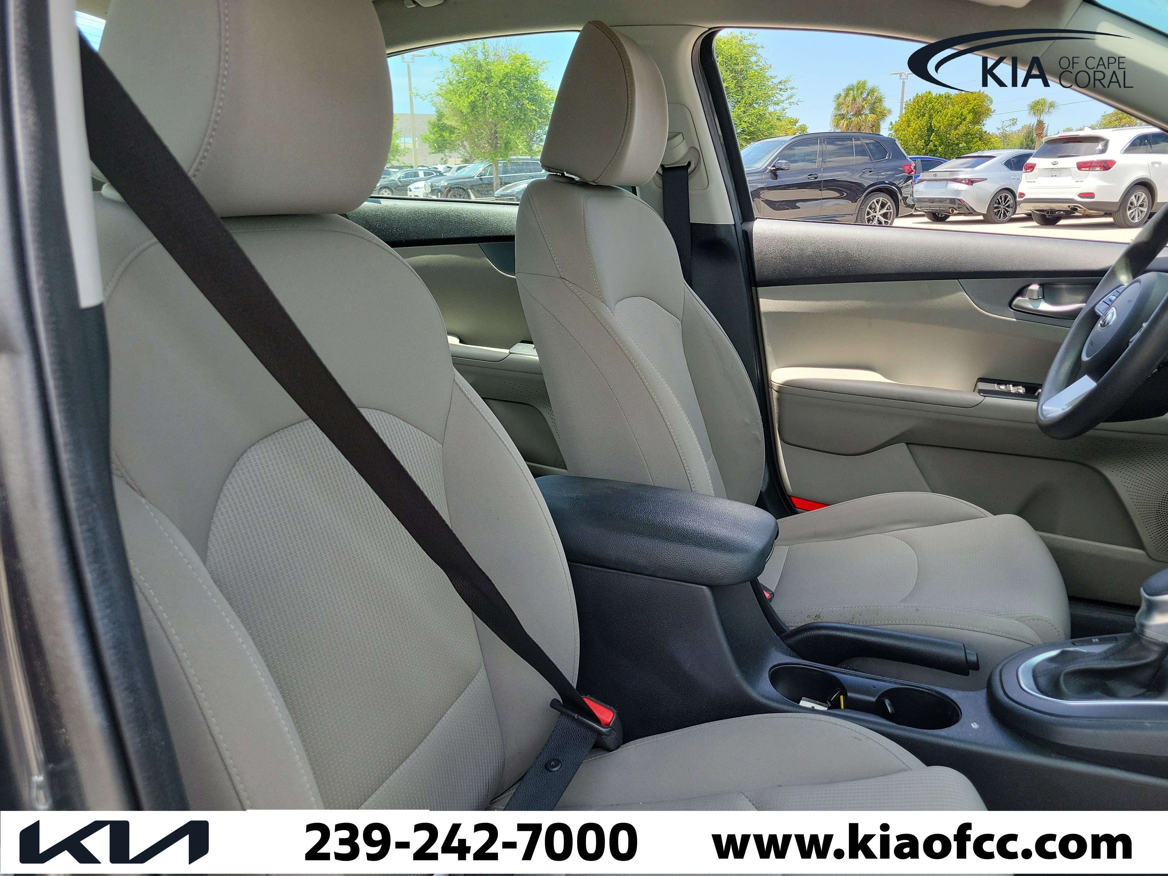Used 2020 Kia Forte LXS FWD image 24