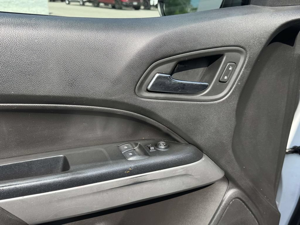 Used 2020 Chevrolet Colorado LT w/ Safety Package AWD/4WD image 18