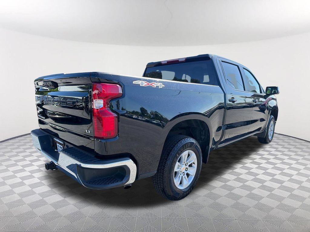 Used 2025 Chevrolet Silverado 1500 LT AWD/4WD image 5