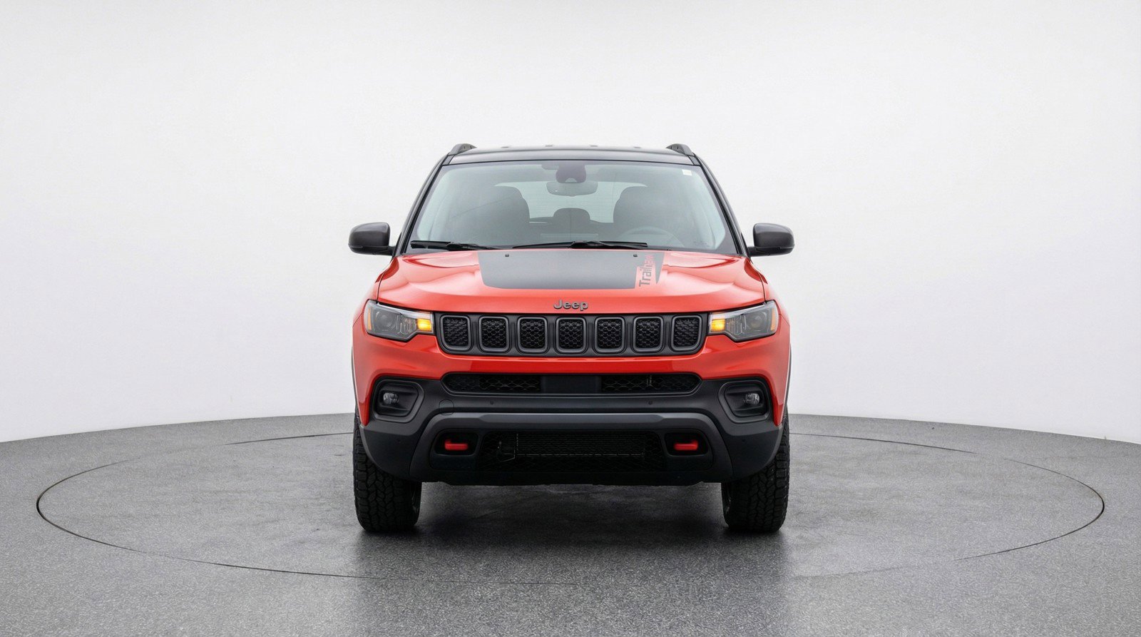 Used 2025 Jeep Compass Trailhawk image 2