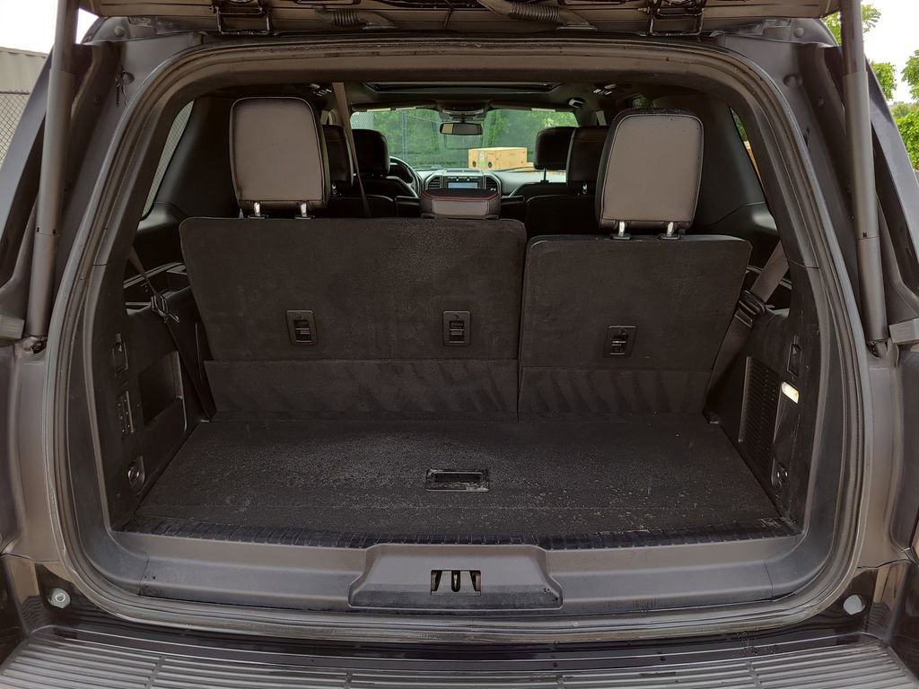 Used 2021 Ford Expedition Limited RWD image 8