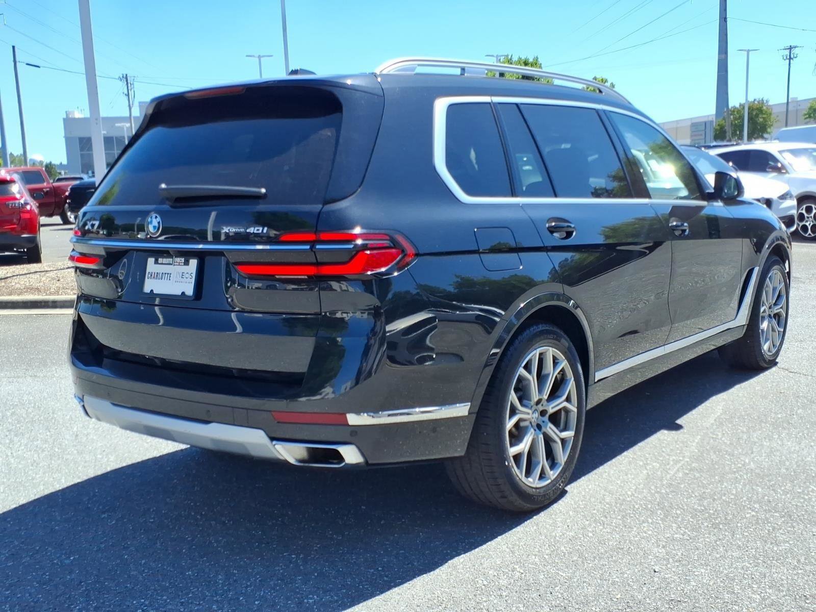Used 2023 BMW X7 xDrive40i AWD/4WD image 2