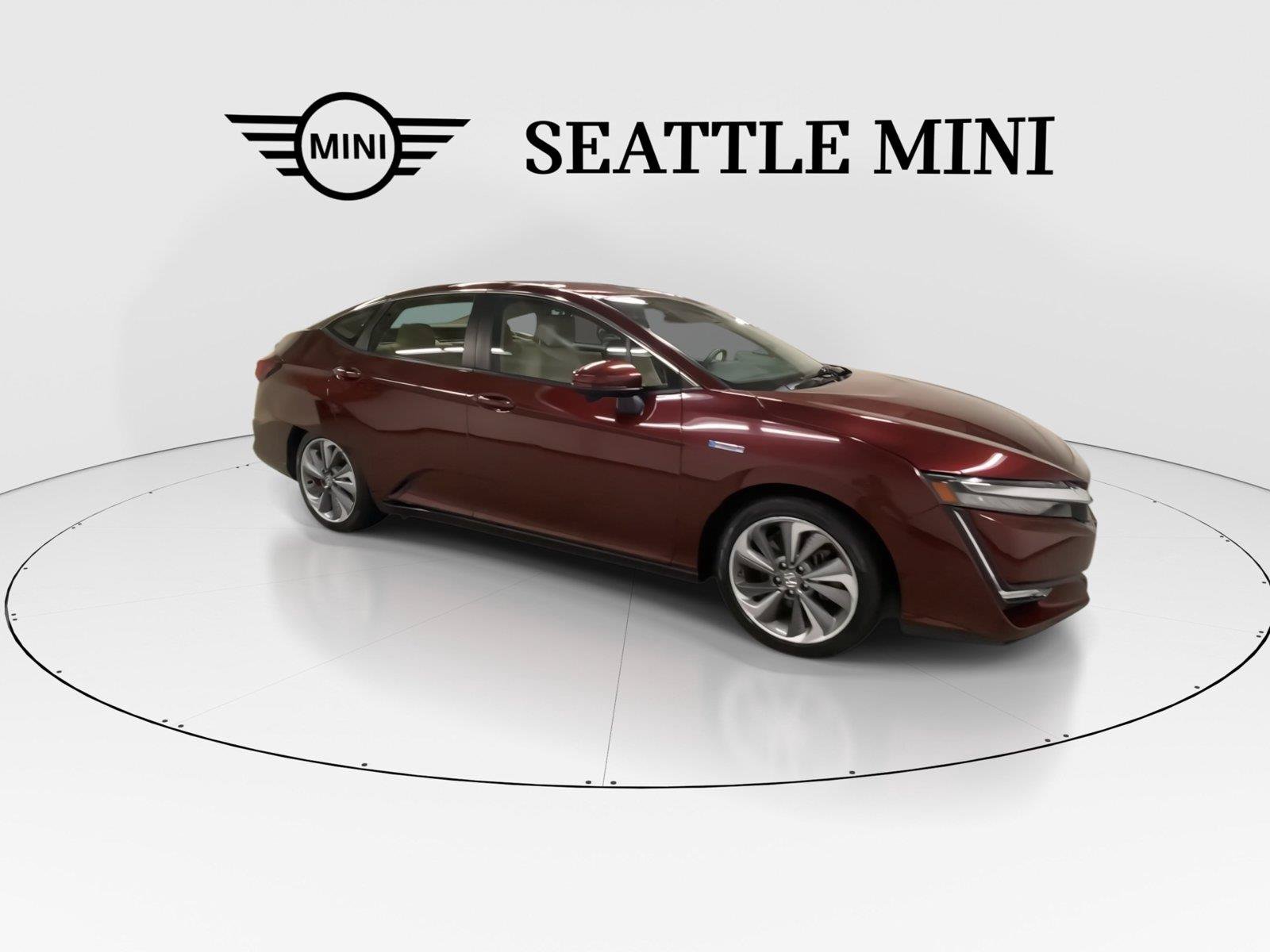 Used 2018 Honda Clarity Touring image 2