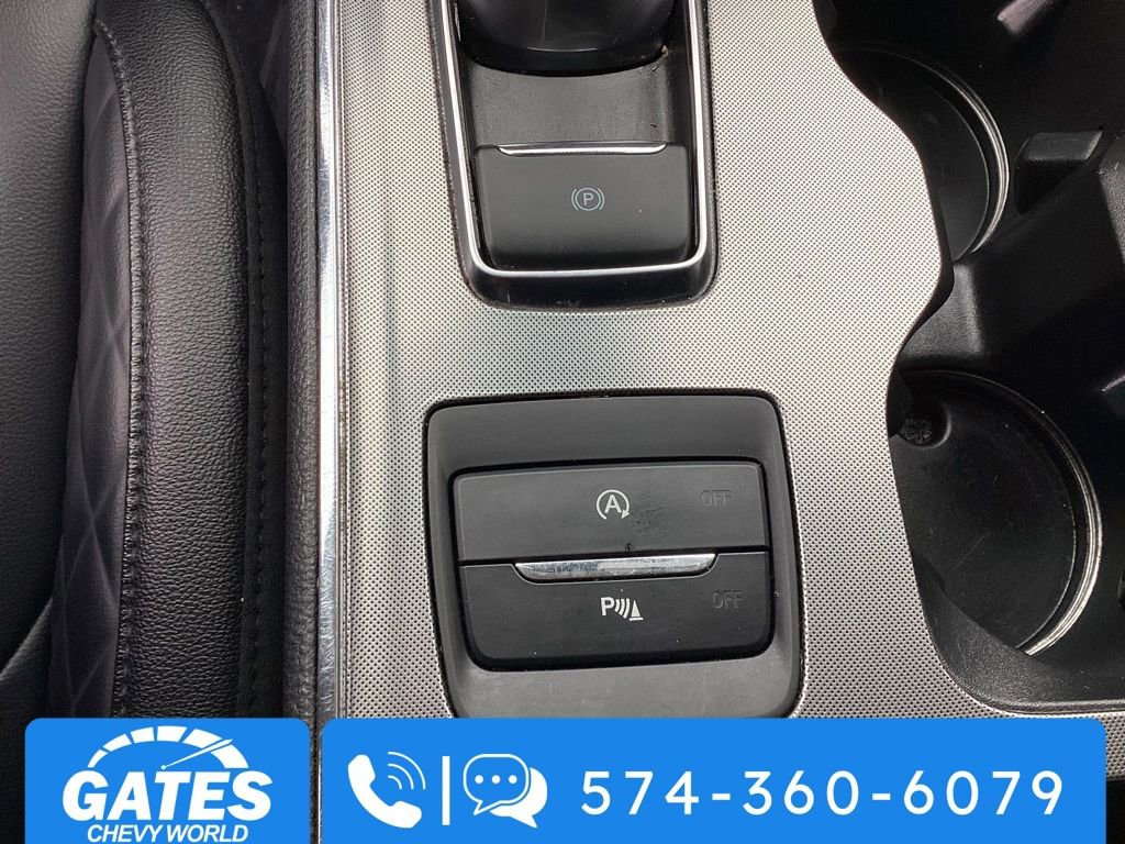 Used 2024 Ford Edge Titanium image 32