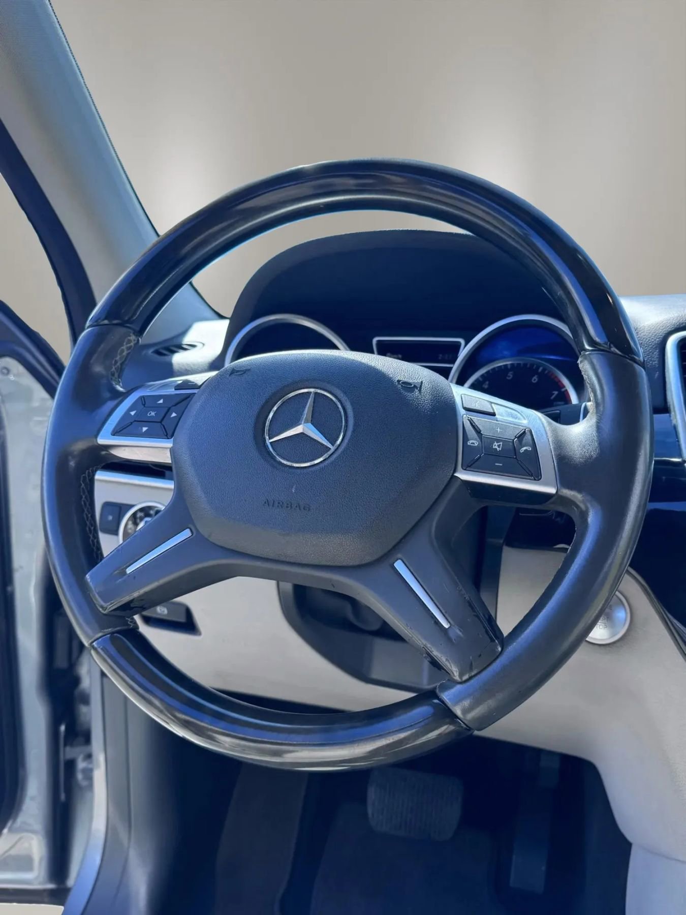 Used 2015 Mercedes-Benz ML 350 2WD image 16