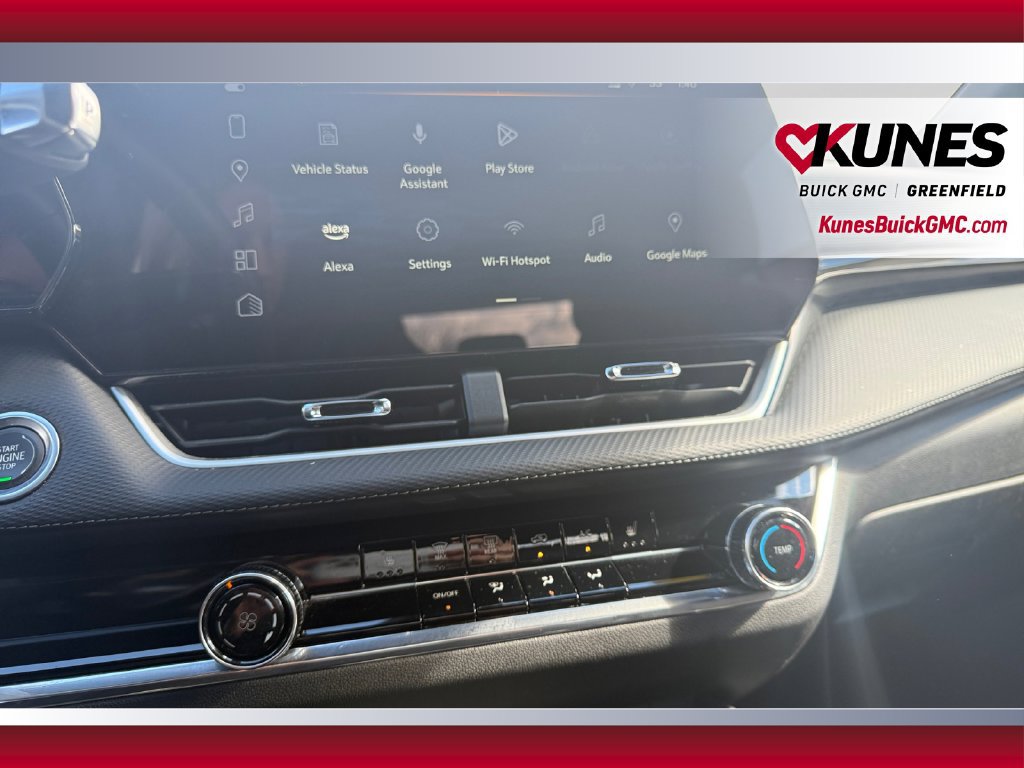Used 2025 Chevrolet Equinox LT FWD image 19