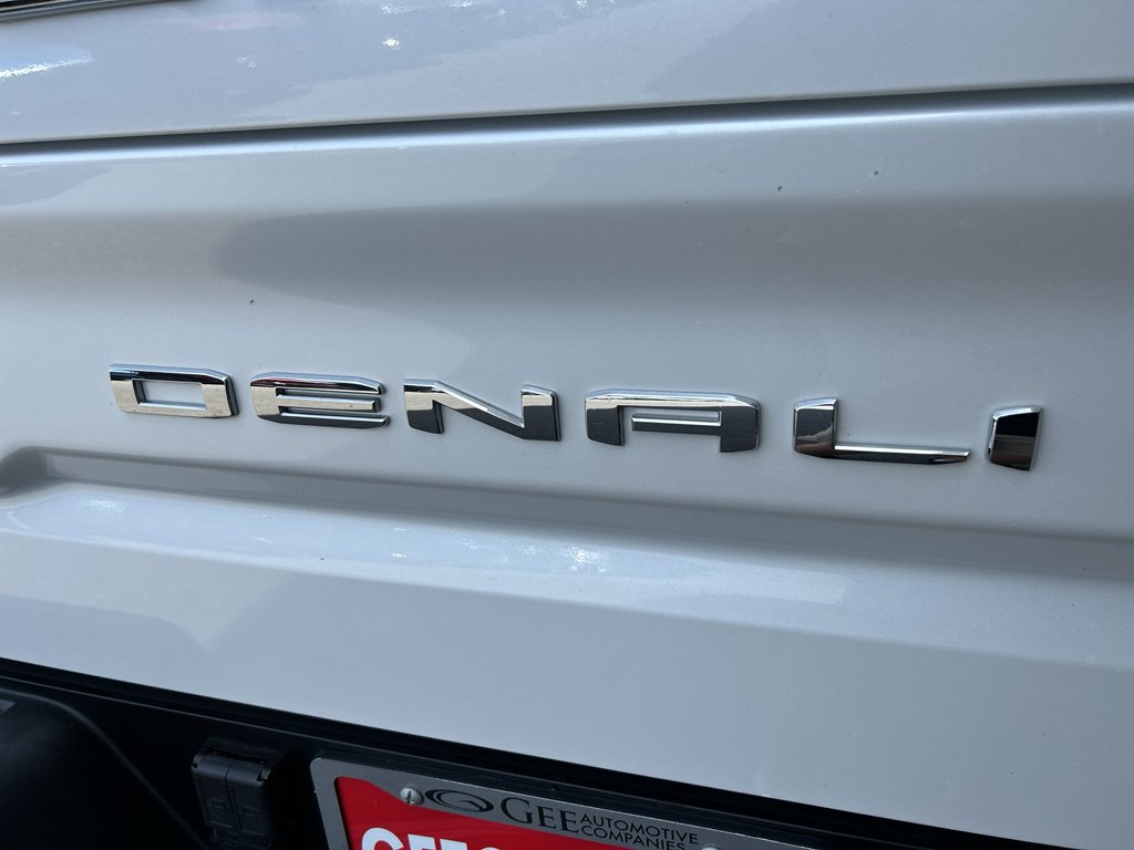 Used 2024 GMC Sierra 1500 Denali AWD/4WD image 7