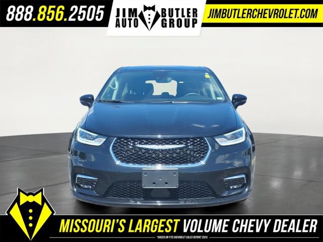 Used 2024 Chrysler Pacifica Touring-L FWD image 26