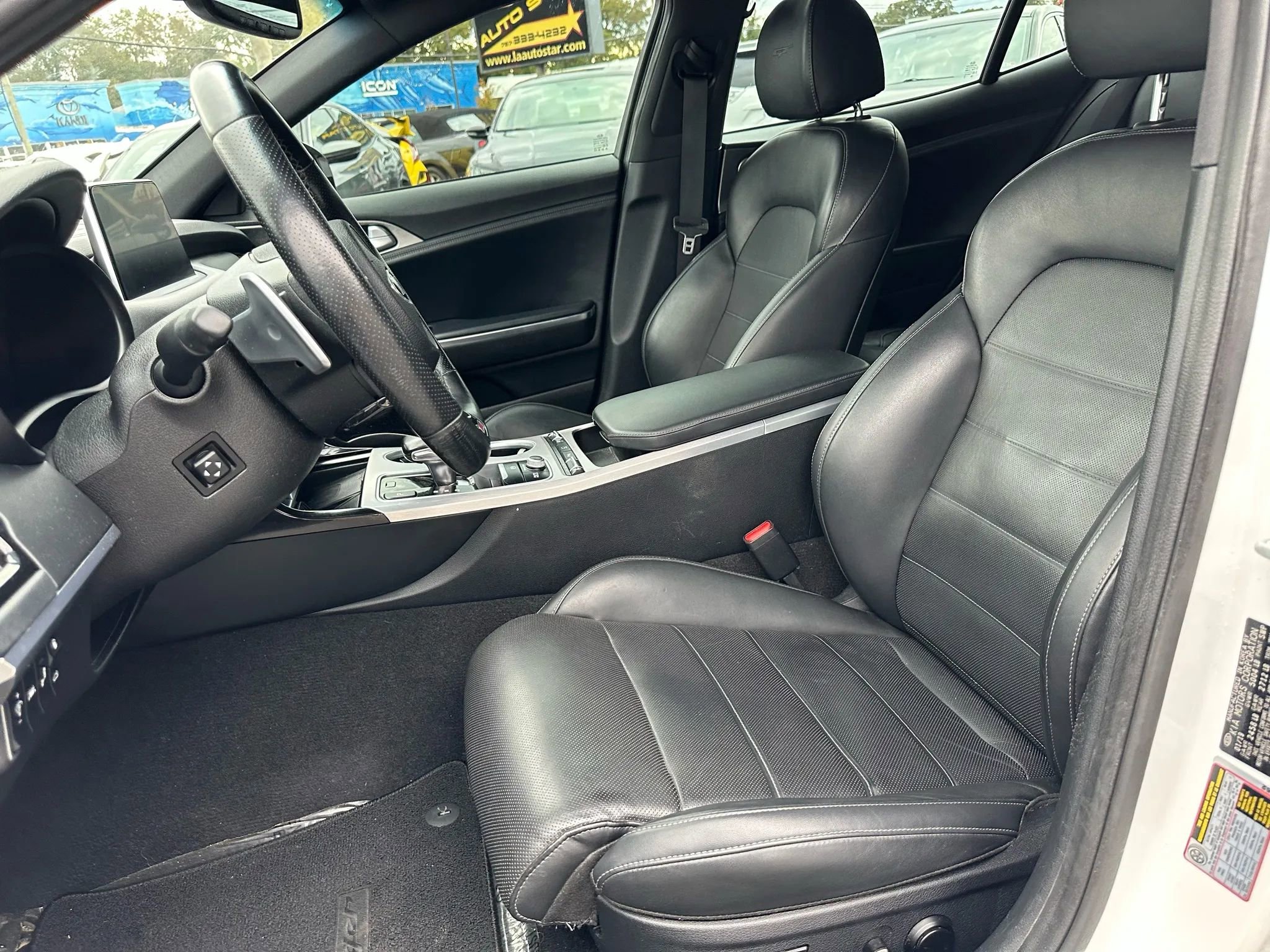 Used 2019 Kia Stinger GT2 image 16