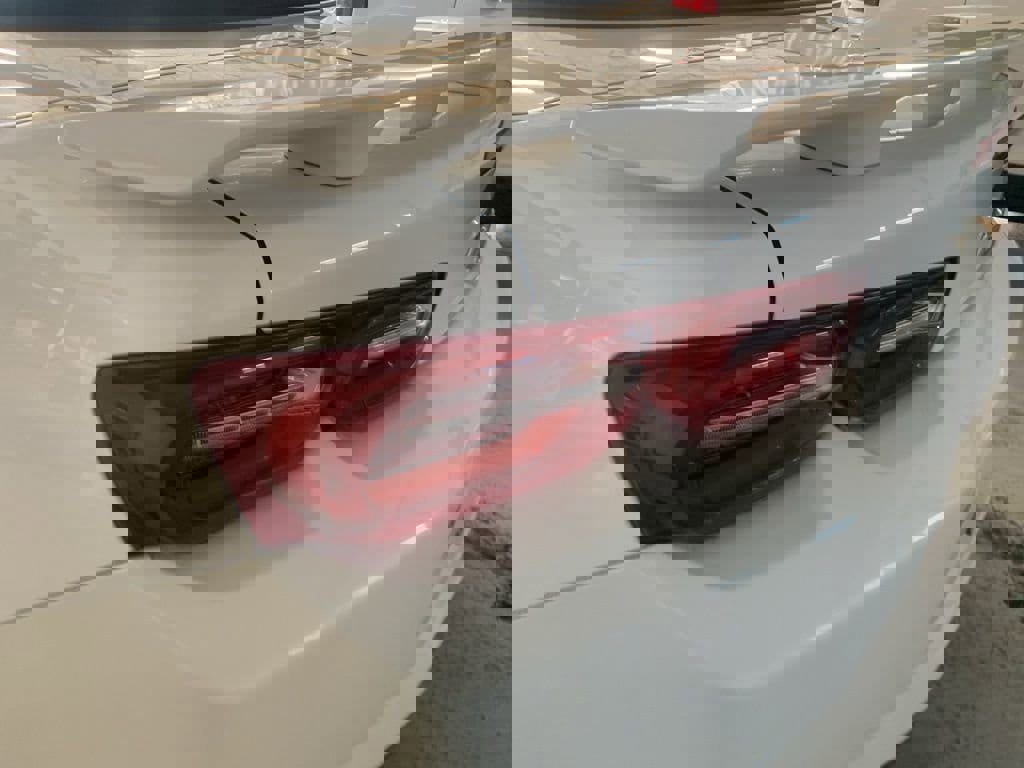 Used 2020 Chevrolet Camaro LT image 10