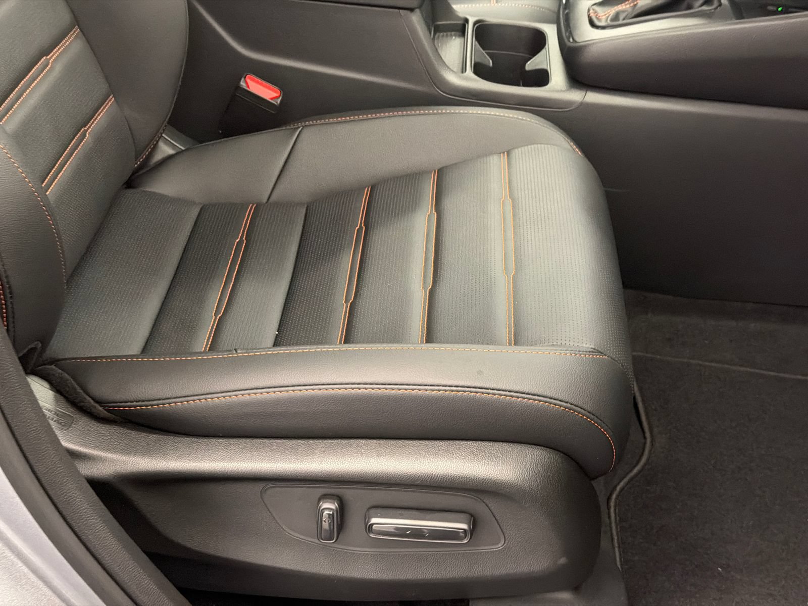 Used 2026 Honda CR-V Sport Touring image 12