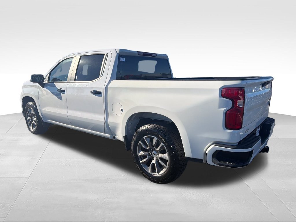 Used 2022 Chevrolet Silverado 1500 RST w/ Z71 Off-Road Package AWD/4WD image 3