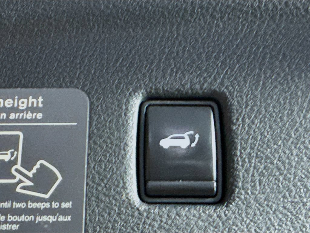 Certified 2021 INFINITI QX50 Essential w/ Convenience Package FWD image 35