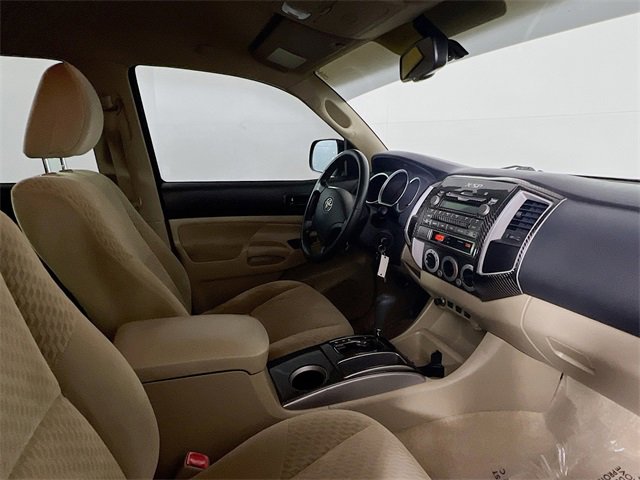 Used 2009 Toyota Tacoma PreRunner image 9
