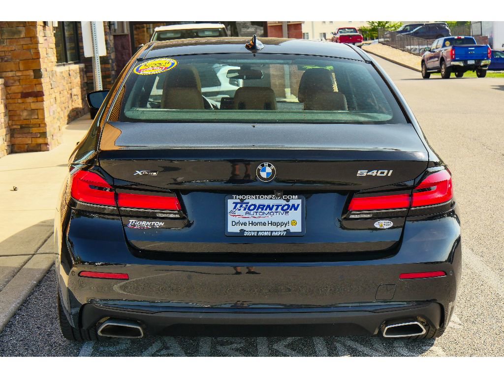 Used 2021 BMW 540i xDrive w/ Premium Package AWD/4WD image 4