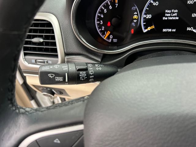 Used 2021 Jeep Grand Cherokee Limited w/ Trailer Tow Group IV image 16