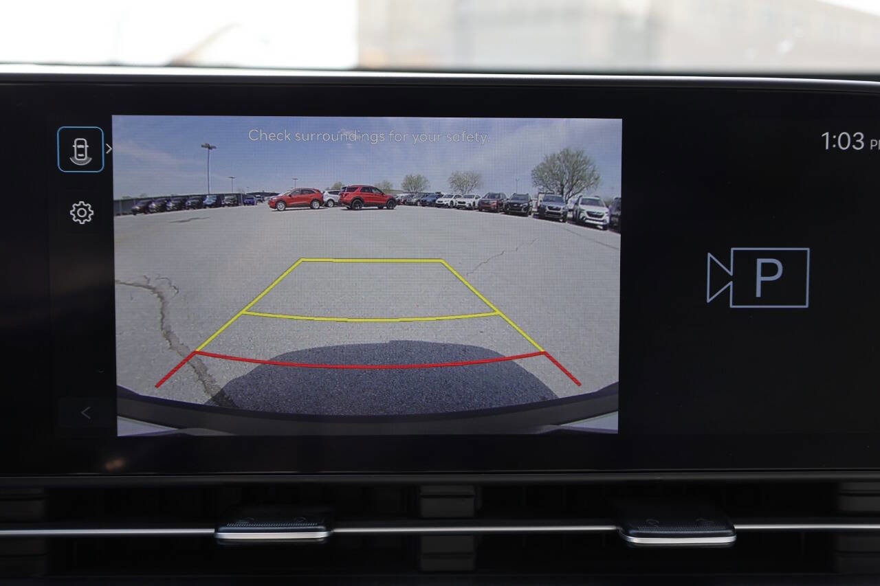 Used 2025 Hyundai Kona SEL FWD image 23