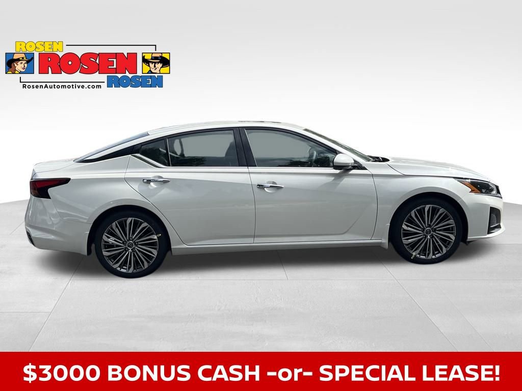 New 2025 Nissan Altima 2.5 SL image 6