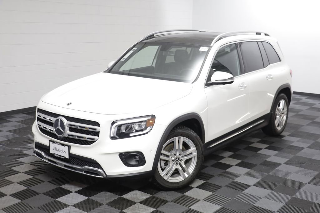 Used 2021 Mercedes-Benz GLB 250 4MATIC image 2