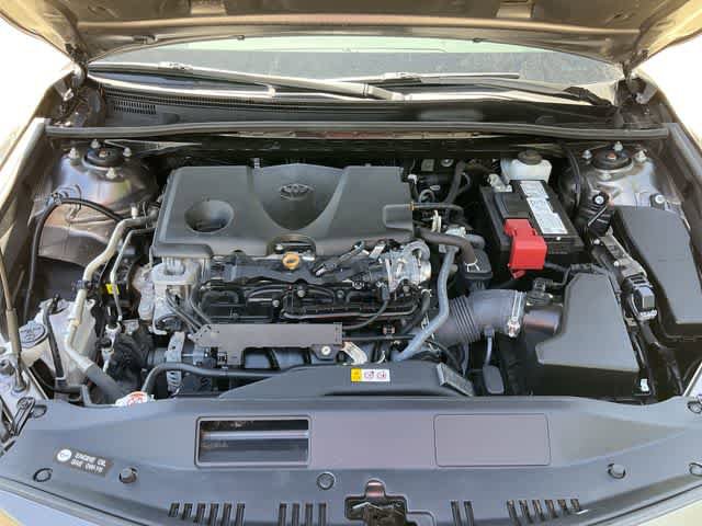 Used 2024 Toyota Camry SE FWD image 12