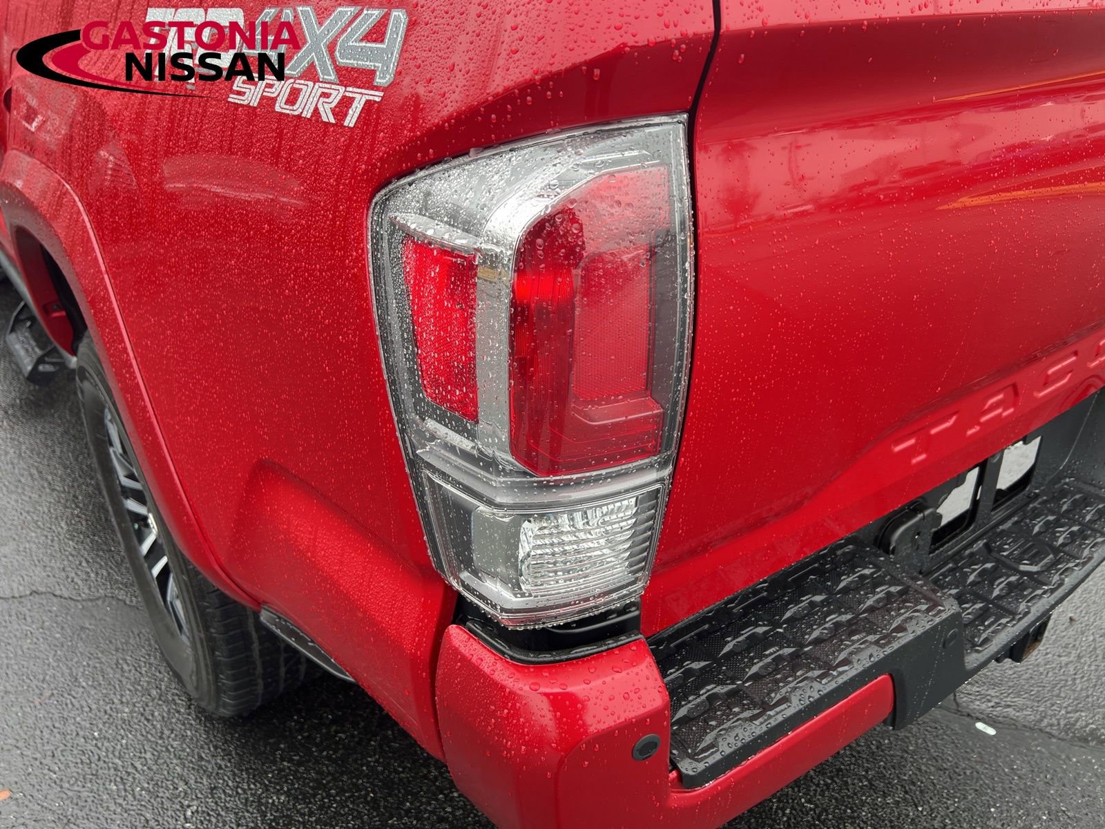 Used 2023 Toyota Tacoma TRD Sport w/ Advanced Technology Package image 17