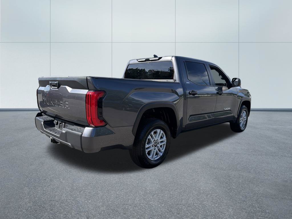 Used 2026 Toyota Tundra SR5 AWD/4WD image 5